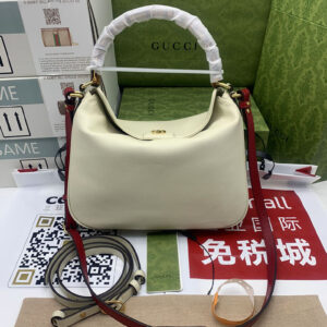 Túi Gucci đeo chéo TGC8084